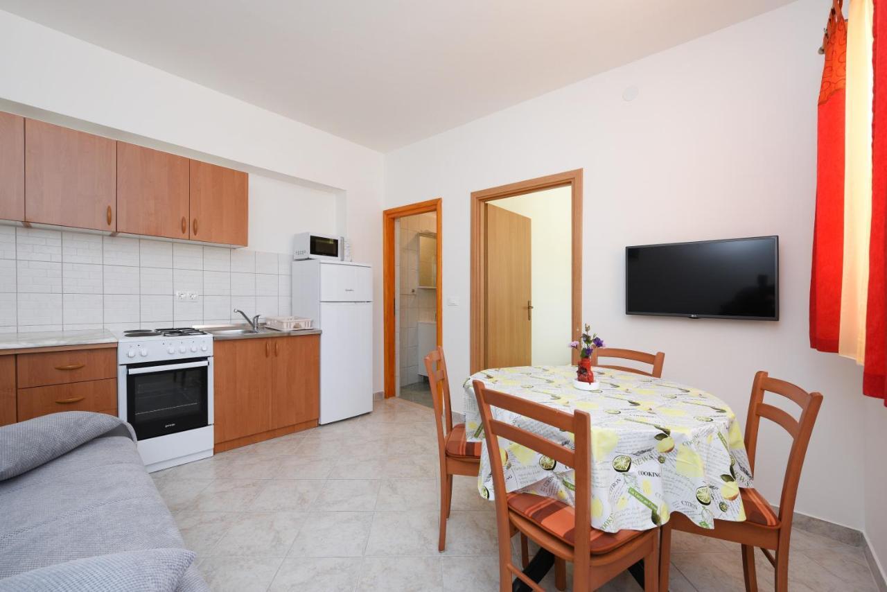Apartments Sime Petrčane Exterior foto
